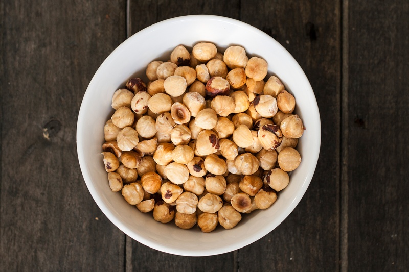 oven roasted hazelnuts