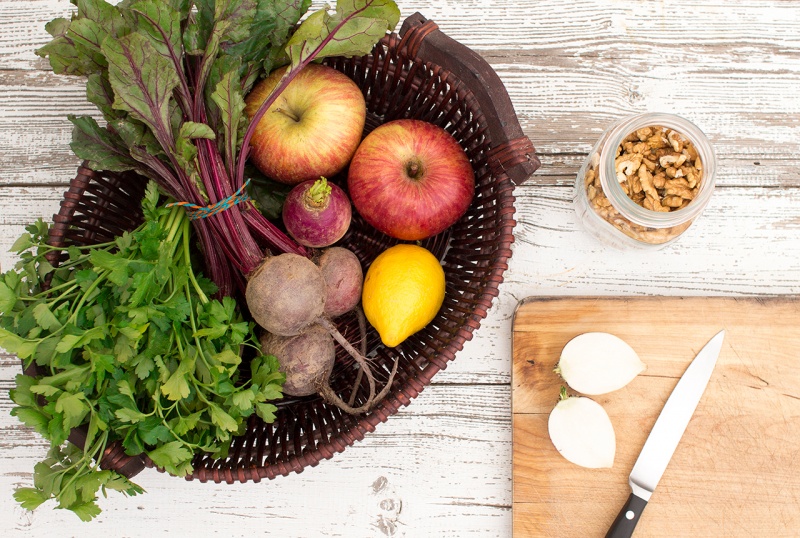 beetroot and apple salad ingredients