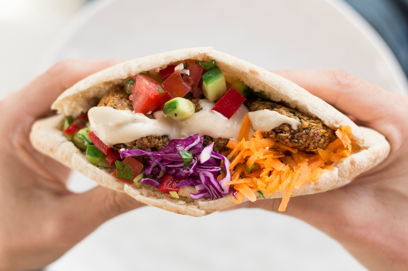 falafel in a pita