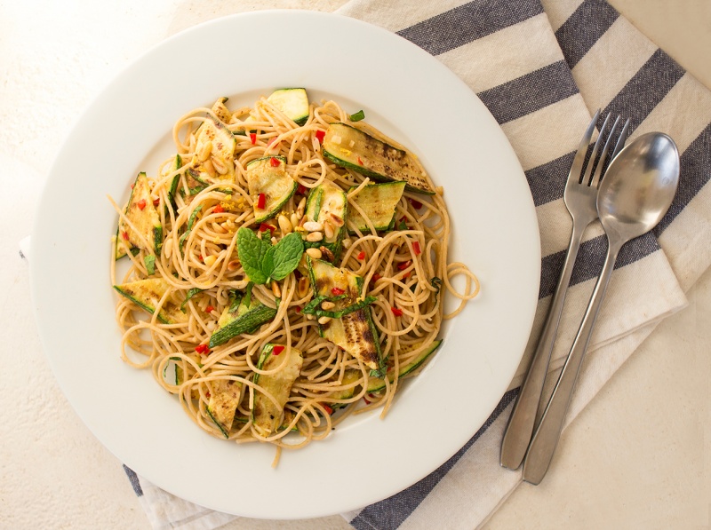 grilled courgette spaghetti