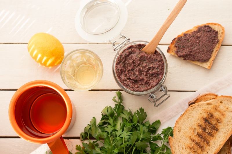 black olive tapenade lunch