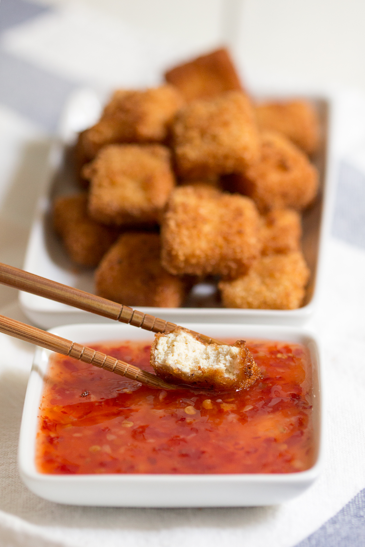 Chrupiące tofu z sosem chili Lazy Cat Kitchen