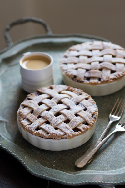 vegan apple pie for two