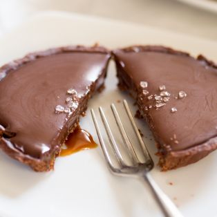 Salted Caramel Chocolate Tart (Gluten Free!) - A Spicy Perspective
