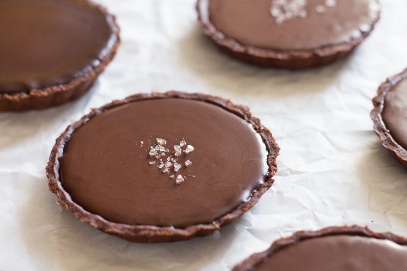 vegan chocolate and salted caramel tarts