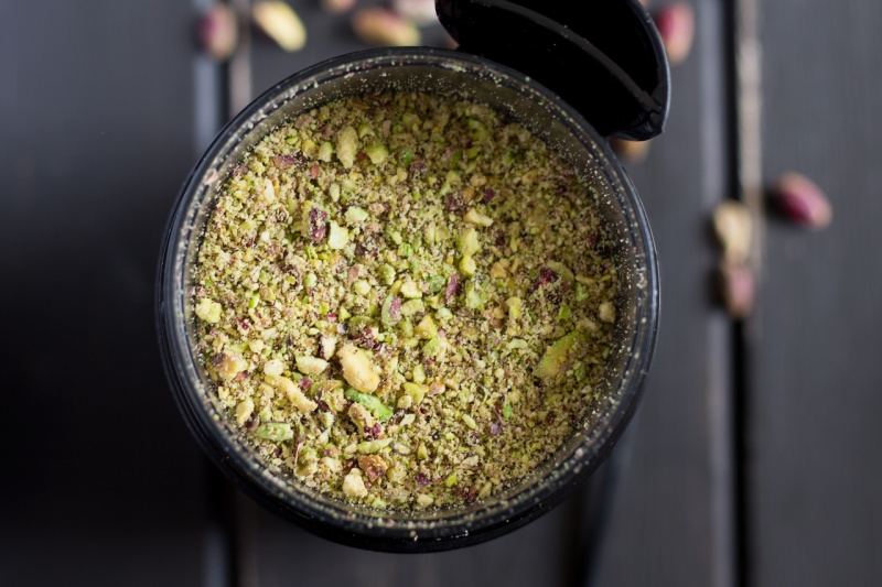 ground pistachios