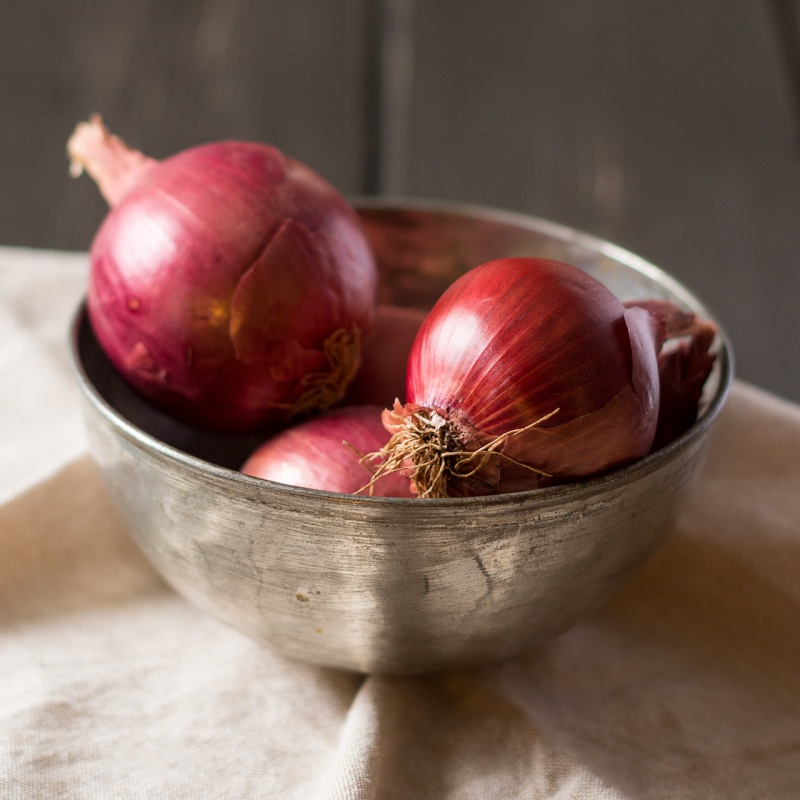 red onions in a bowl