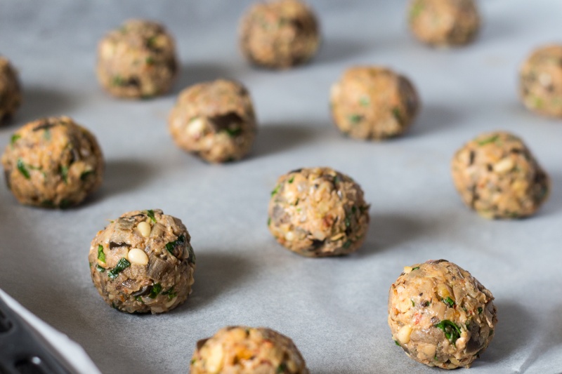 easy vegan meatballs before baking