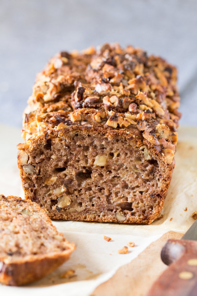 vegan banana bread crosssection