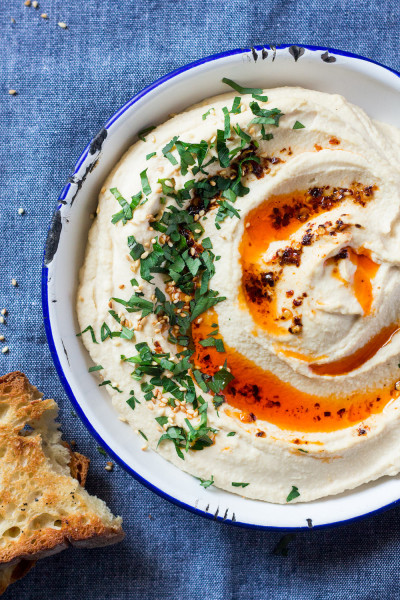 hummus topped with chilli oil top down