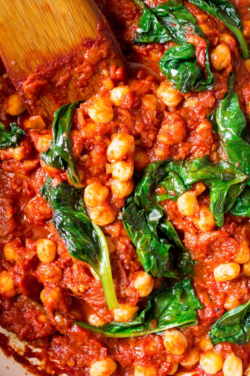 Spanish chickpea and spinach stew close up