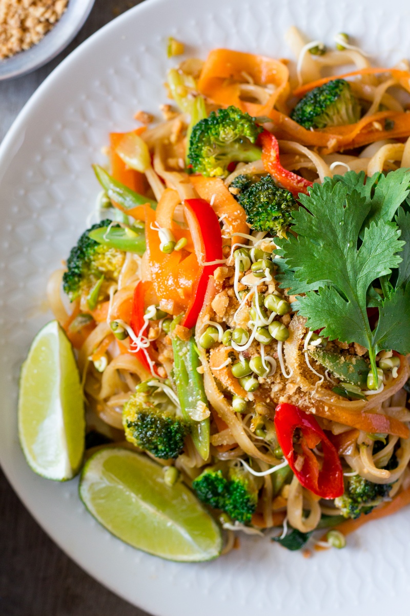 vegan pad thai close up