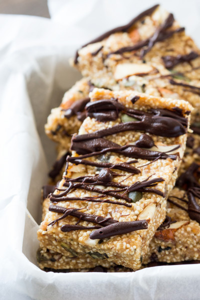 tahini and amaranth energy bars