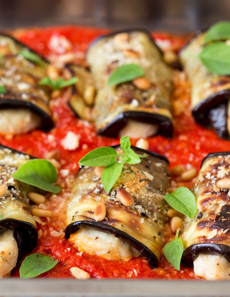 aubergine involtini with vegan ricotta close