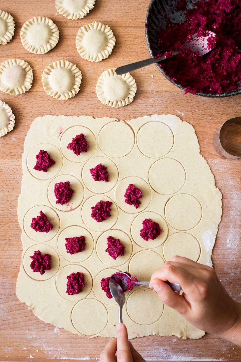 gluten free ravioli beetroot filling making