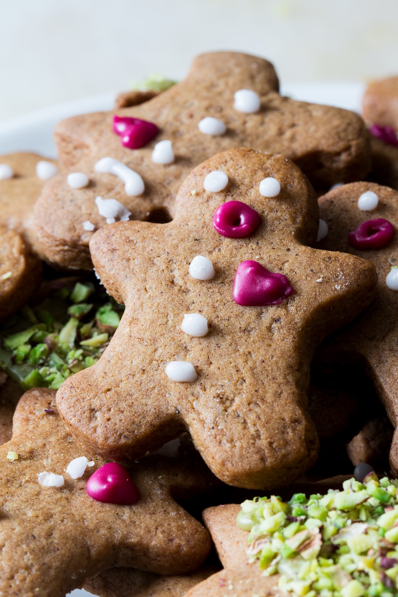 vegan gingerbread men close up