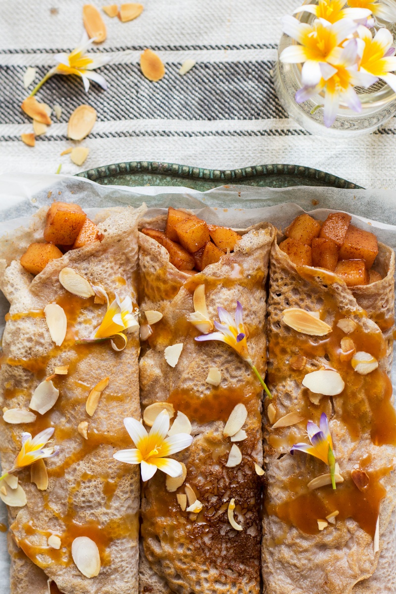 eggless crepes cinnamon apples caramel topdown