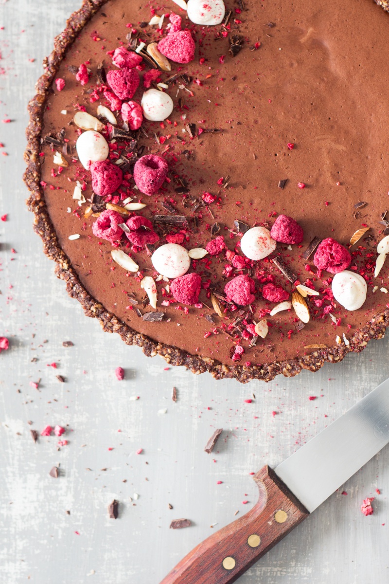 vegan chocolate mousse tart uncut