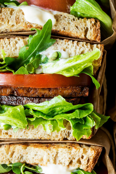 vegan blt sandwich close up