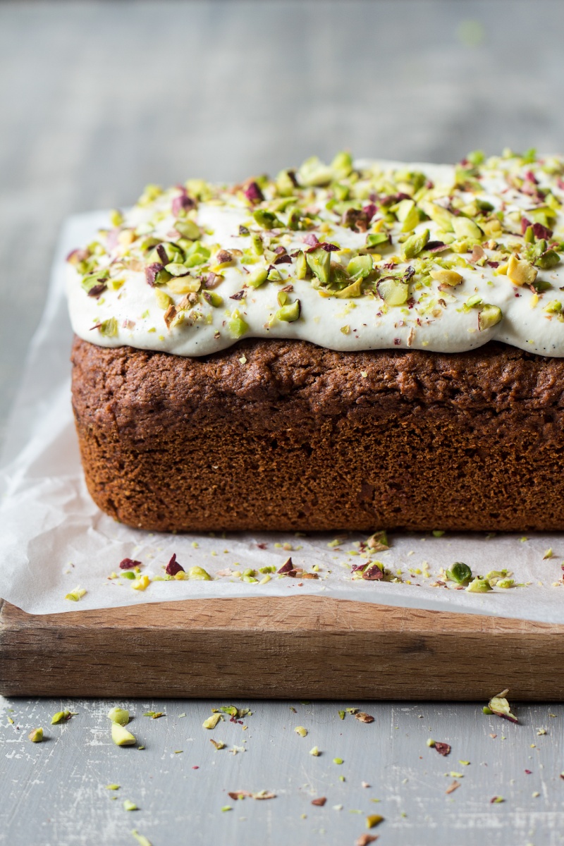 vegan carrot loaf cashew frosting side