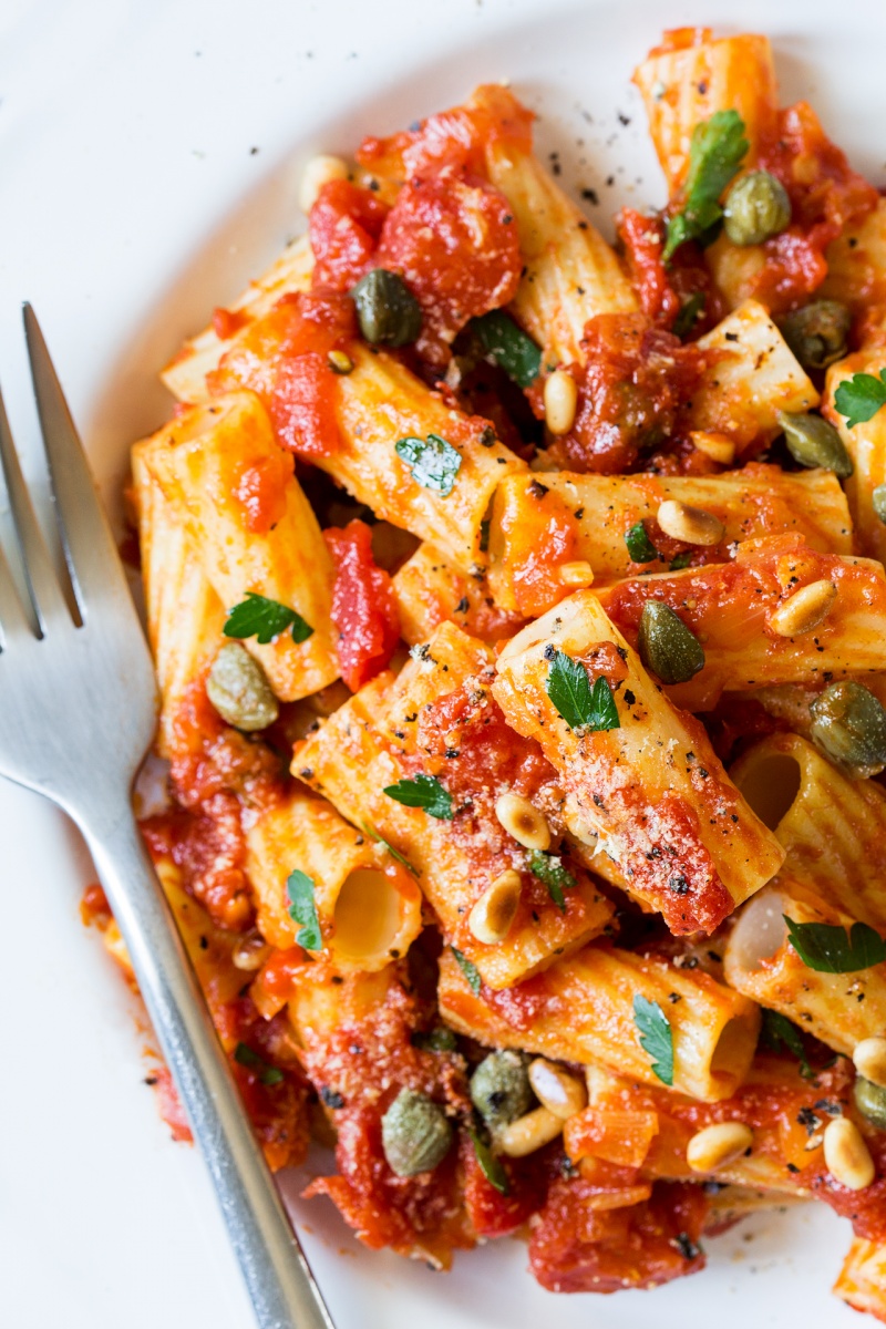 vegan rigatoni close up