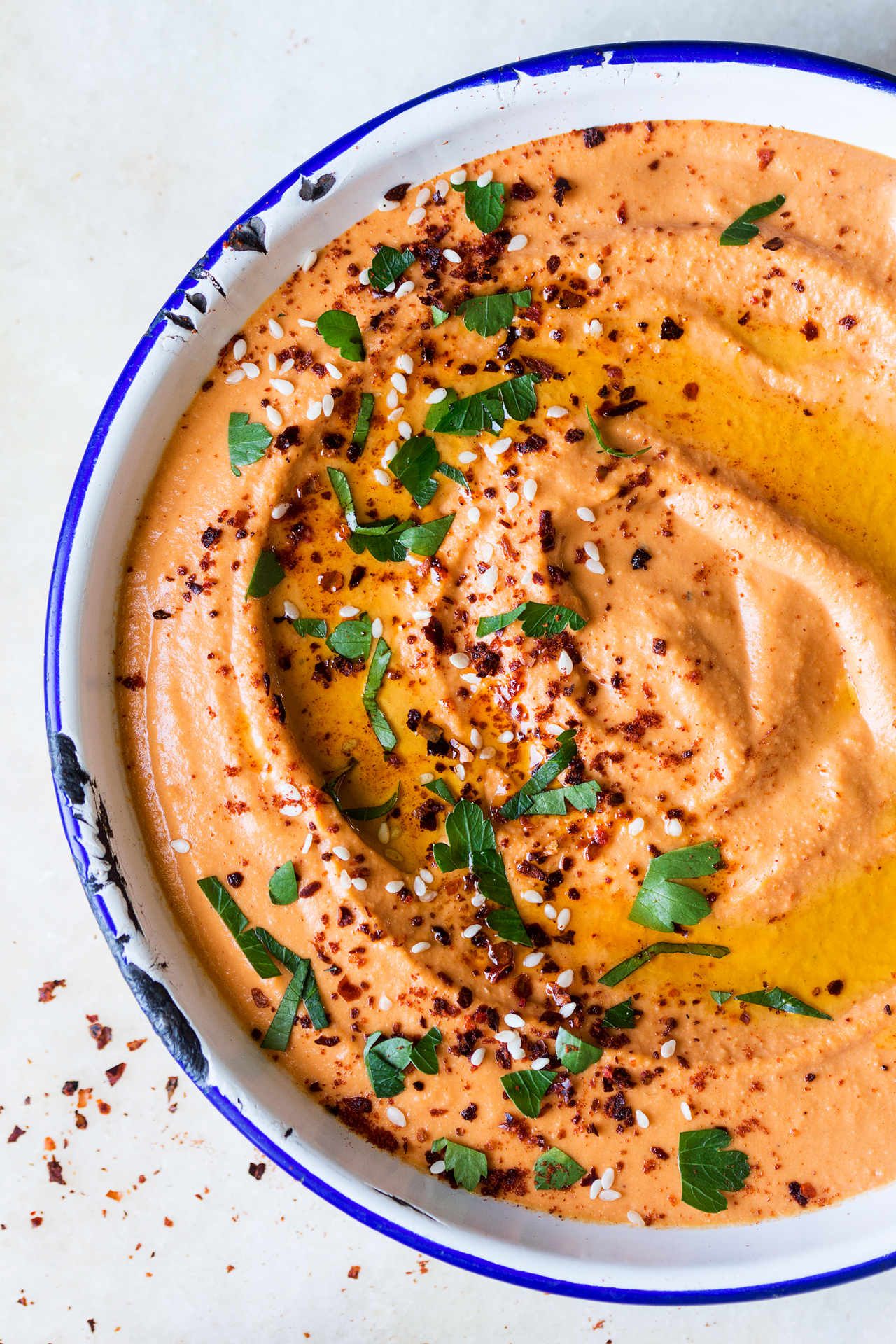 Spicy roasted red pepper hummus - Lazy Cat Kitchen