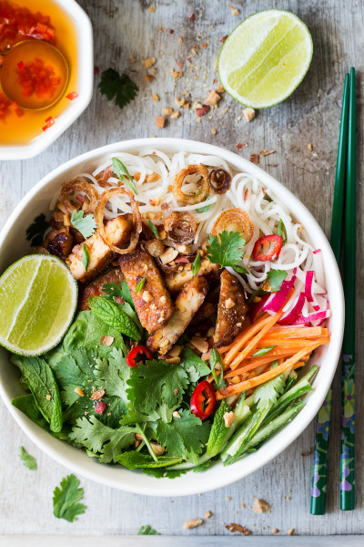 tempeh noodle salad