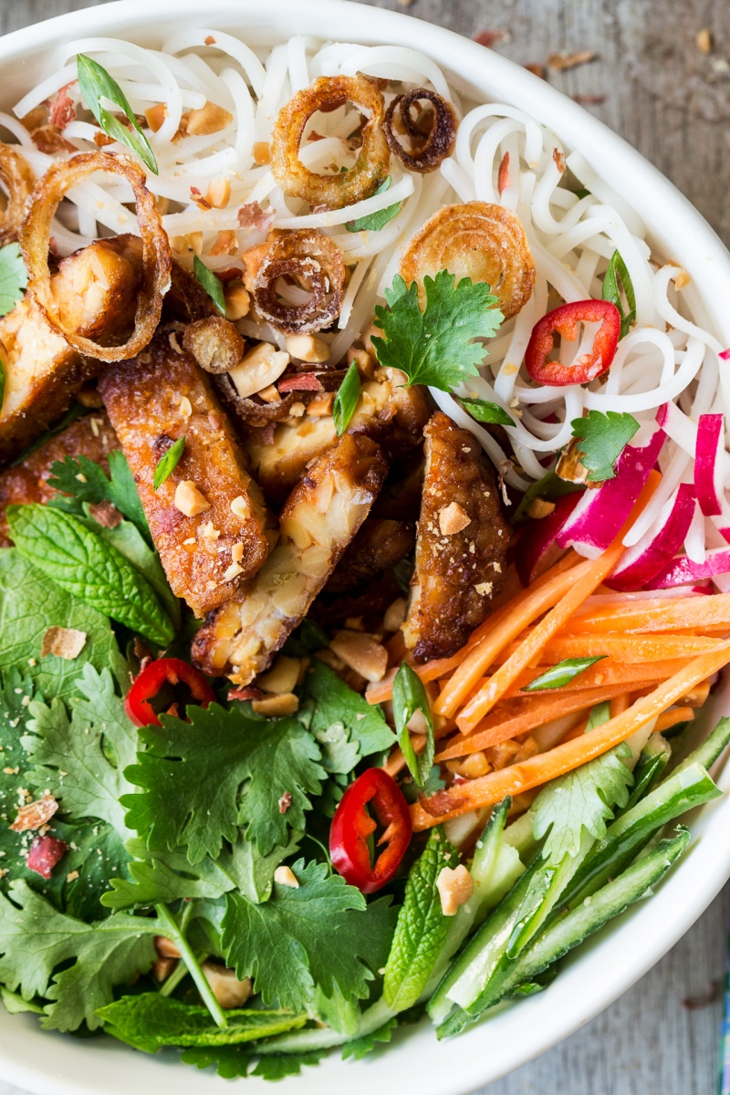 tempeh noodle salad close