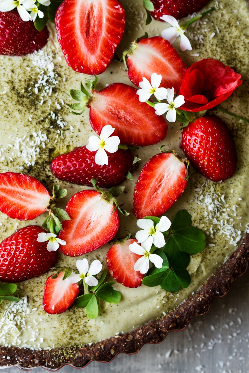 vegan matcha strawberry tart close up