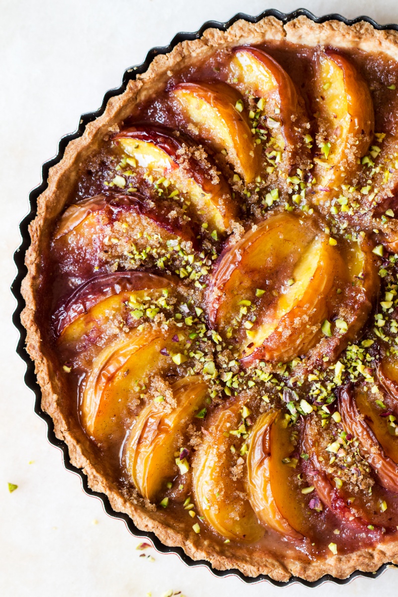 vegan peach tart close