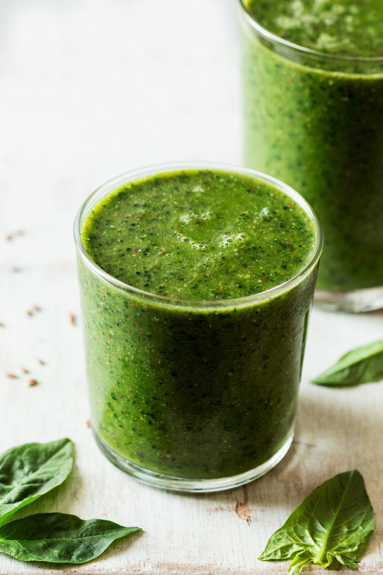 Vegan green smoothie - Lazy Cat Kitchen