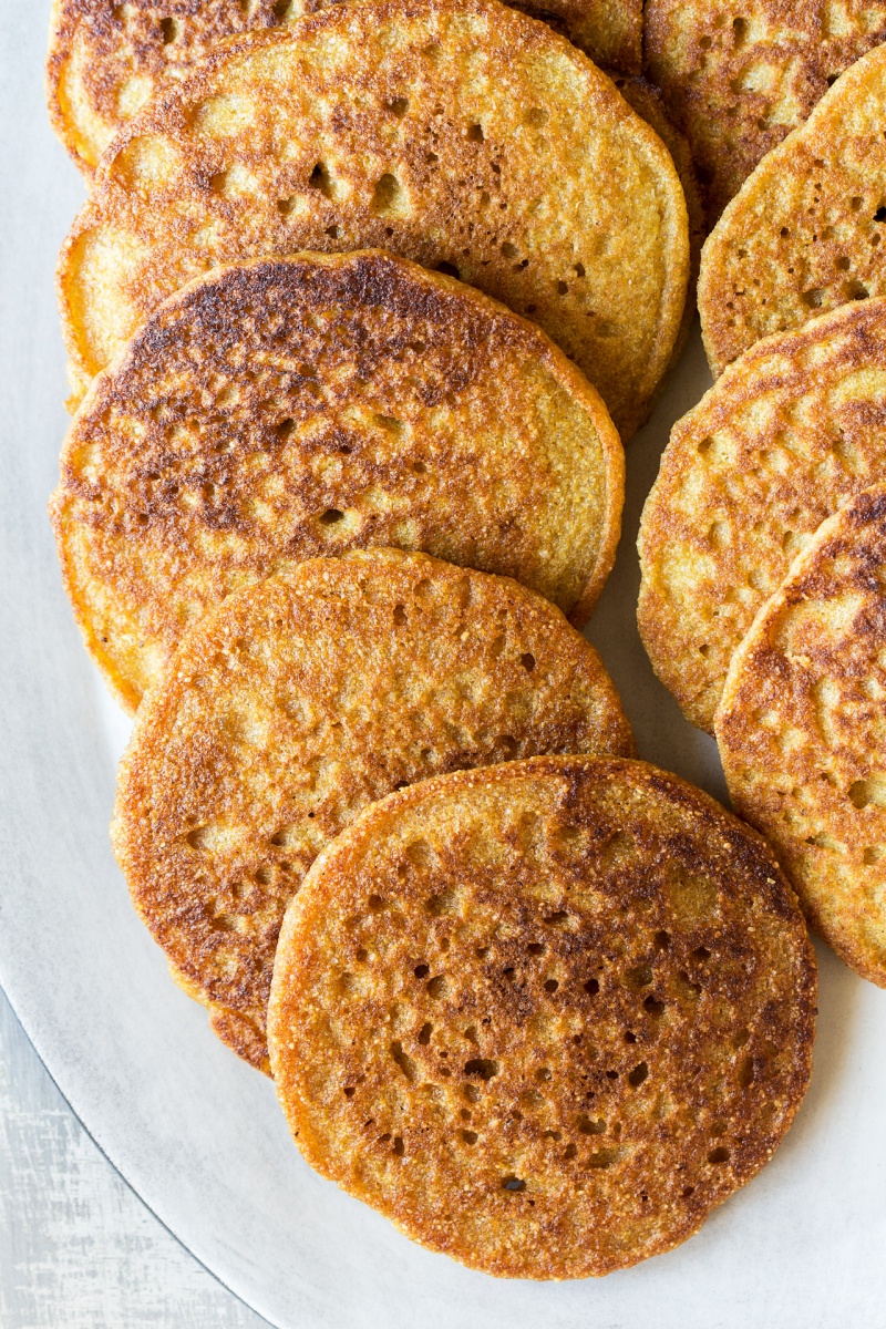 vegan quinoa pancakes plate