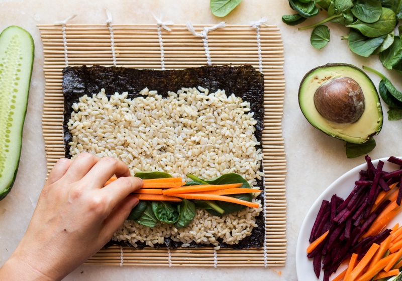 vegan brown rice sushi making