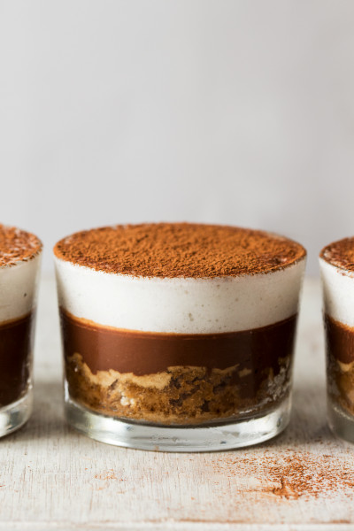 vegan tiramisu