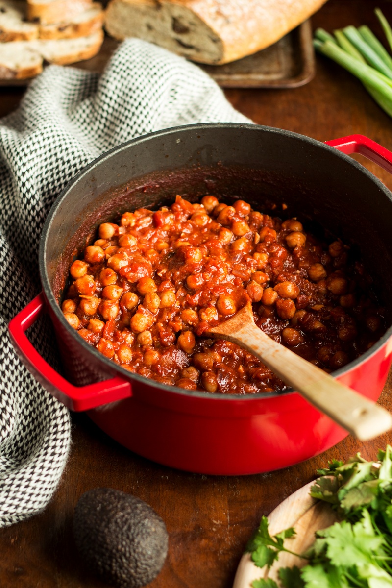 vegan chickpea stew lablabi