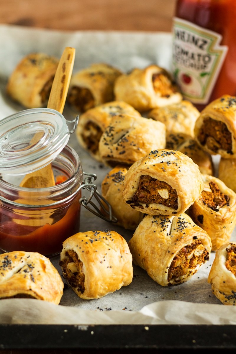 vegan sausage rolls side