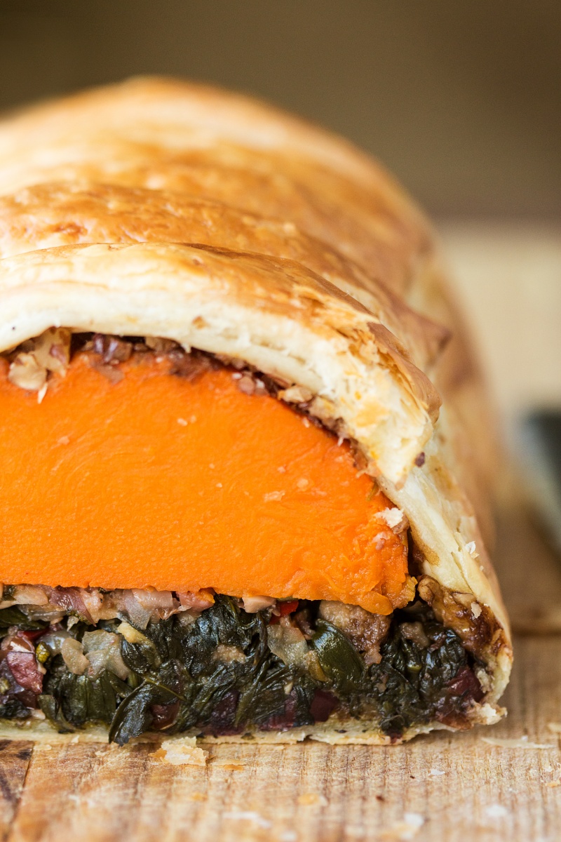 vegan squash wellington cross section