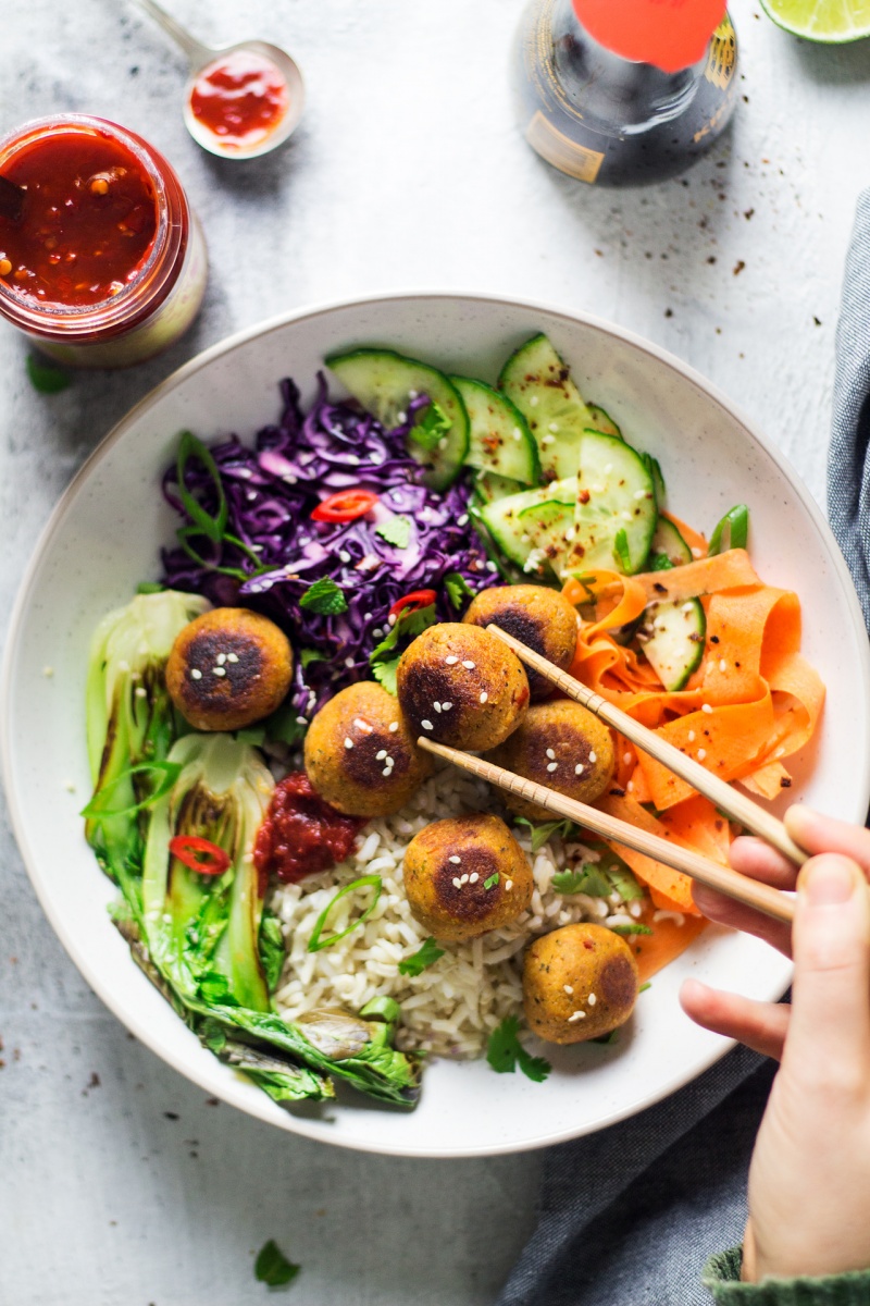 vegan asian meatball bowl