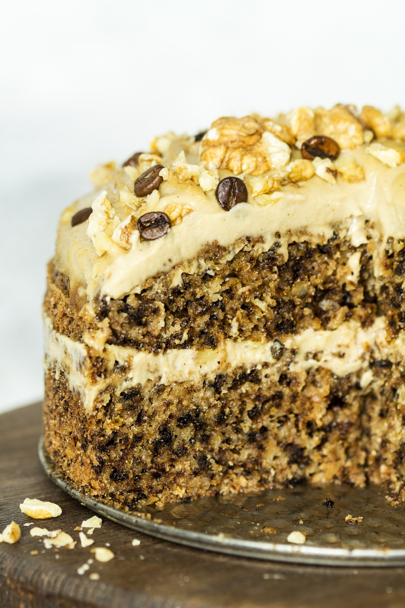 Vegan Walnut Cake With Coffee Frosting Lazy Cat Kitchen