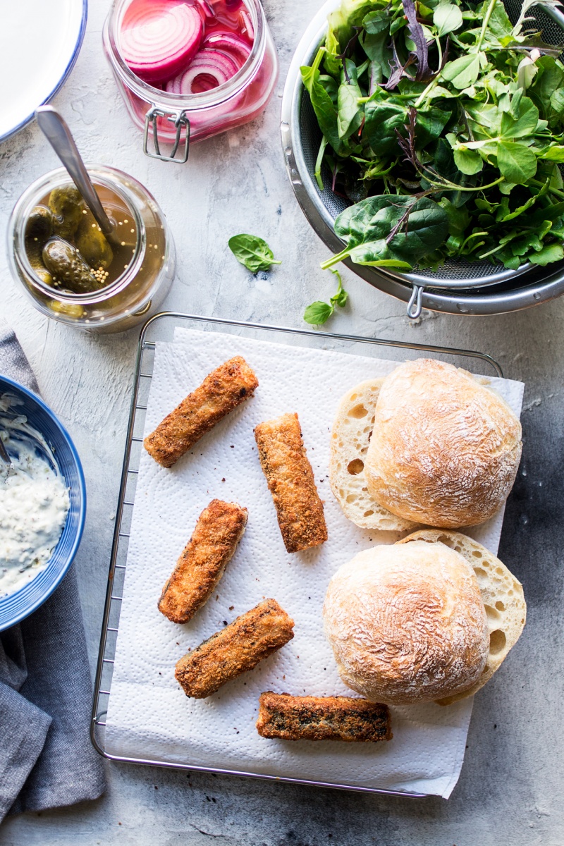 vegan fish finger sandwich ingredients