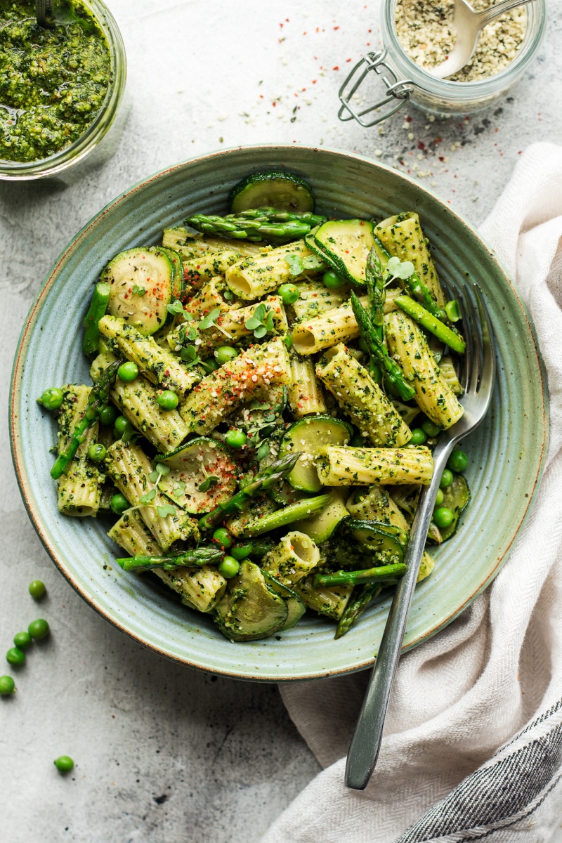 Vegan Pesto Pasta With Kale Lazy Cat Kitchen