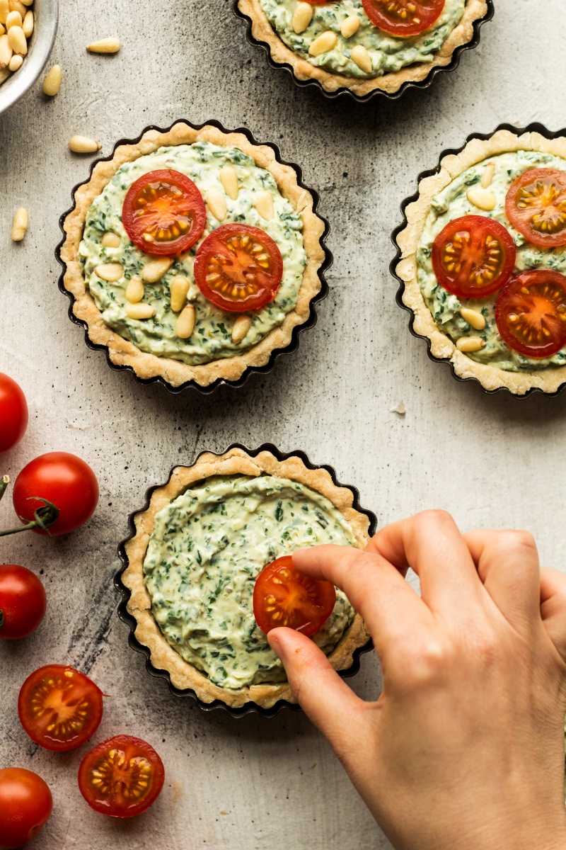 vegan quiche tarts prep