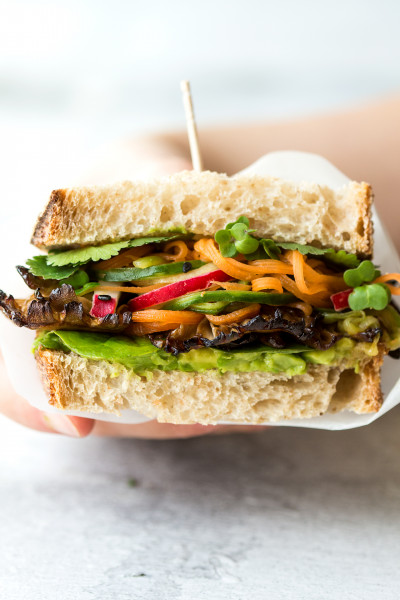 asian mushroom sandwich cross section