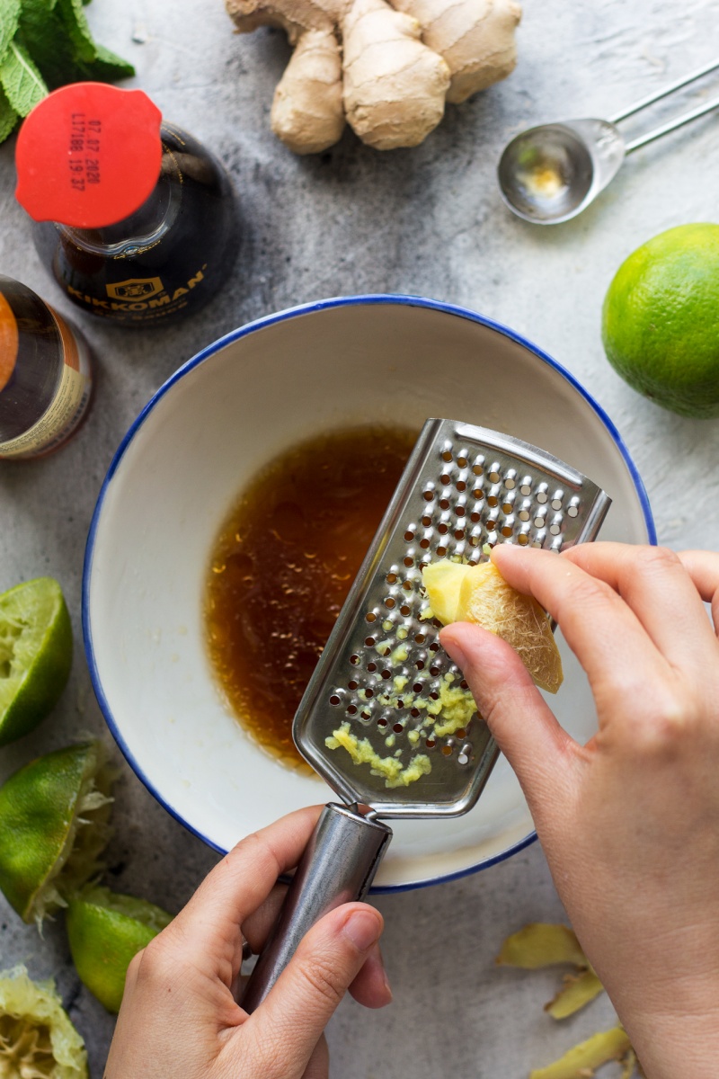 mango zucchini salad dressing