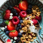 Oil-free granola &#8211; two ways-image