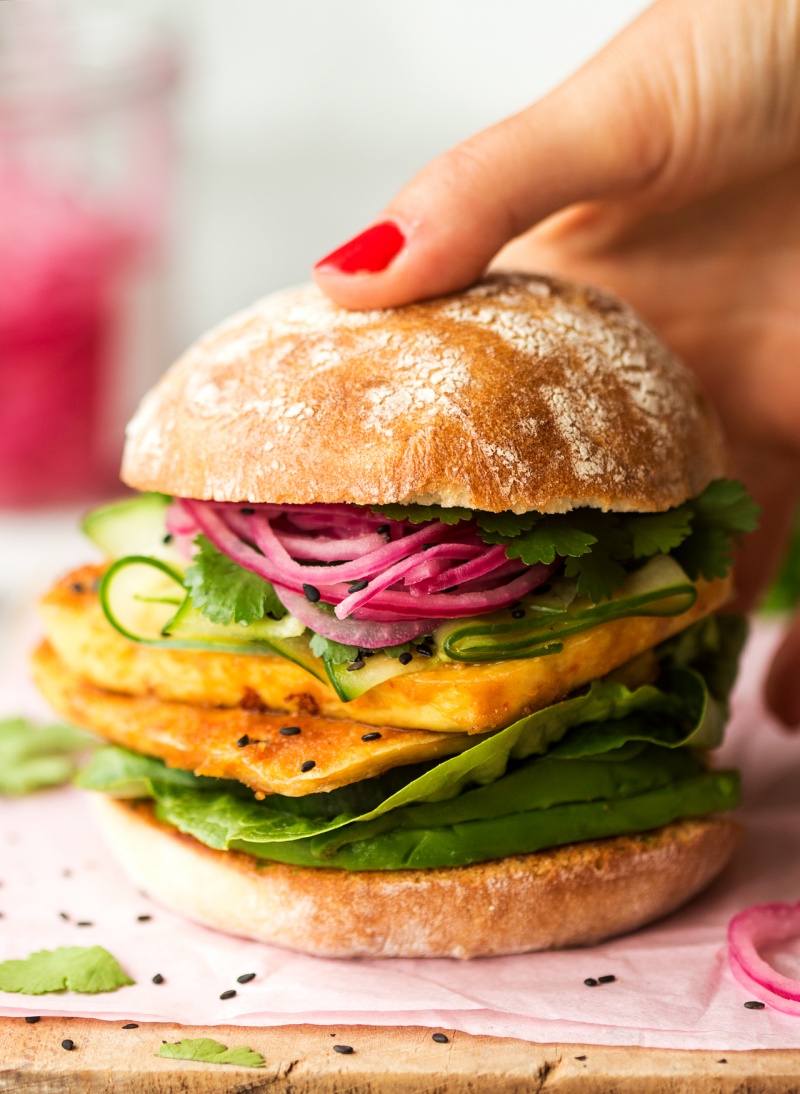 peanut tofu burger