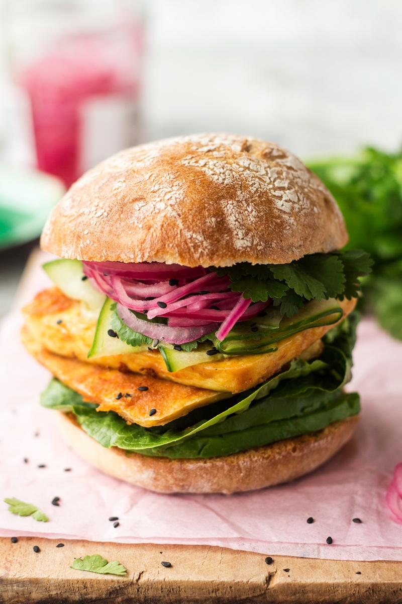 Peanut tofu burgers - Lazy Cat Kitchen