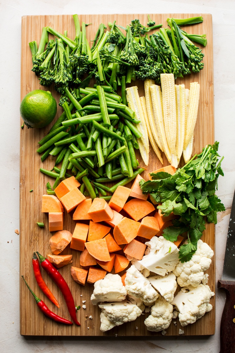 vegan thai red curry ingredients