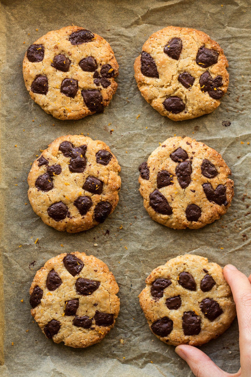 vegan cookies tray