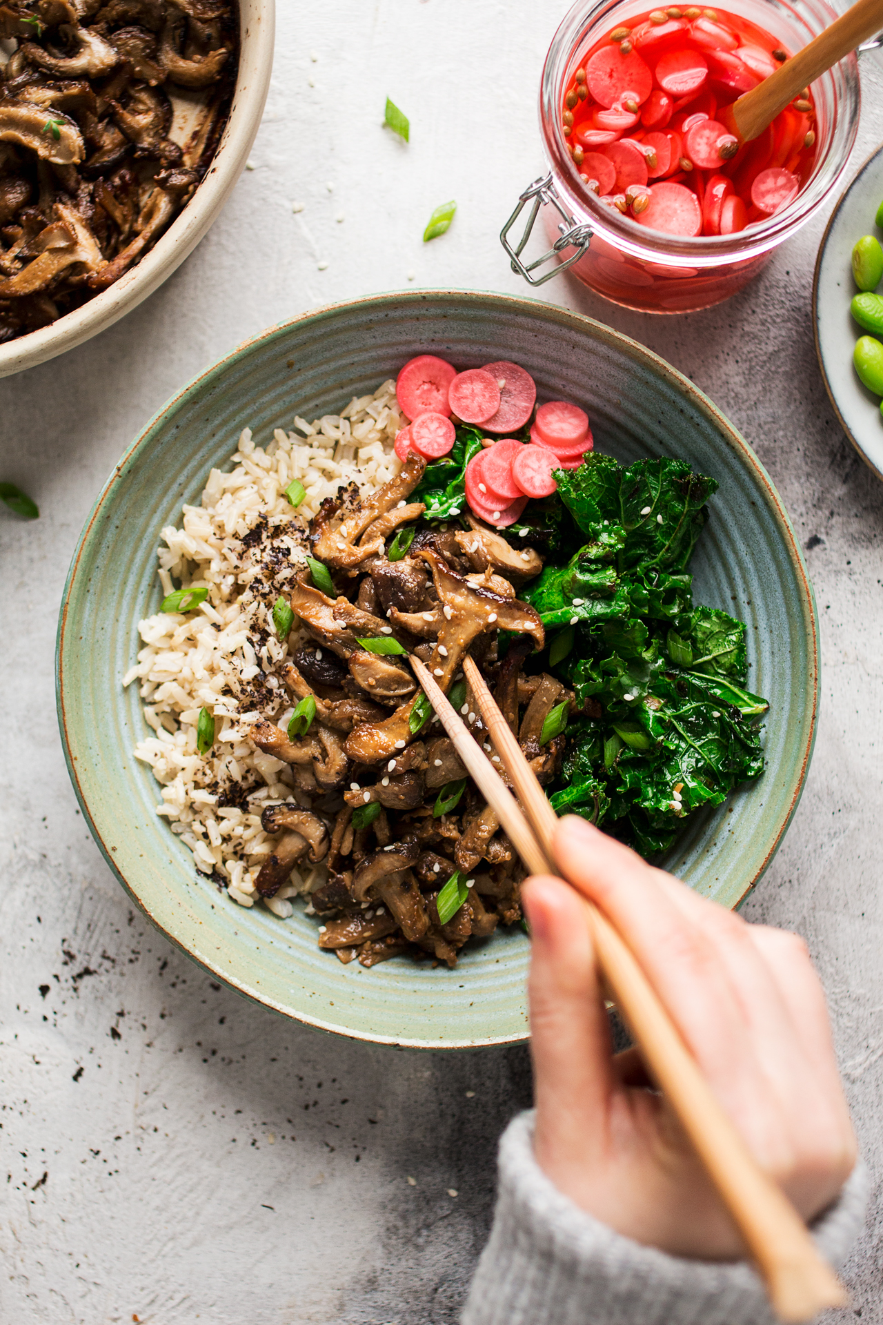 Bento bowl with sesame tofu - Lazy Cat Kitchen